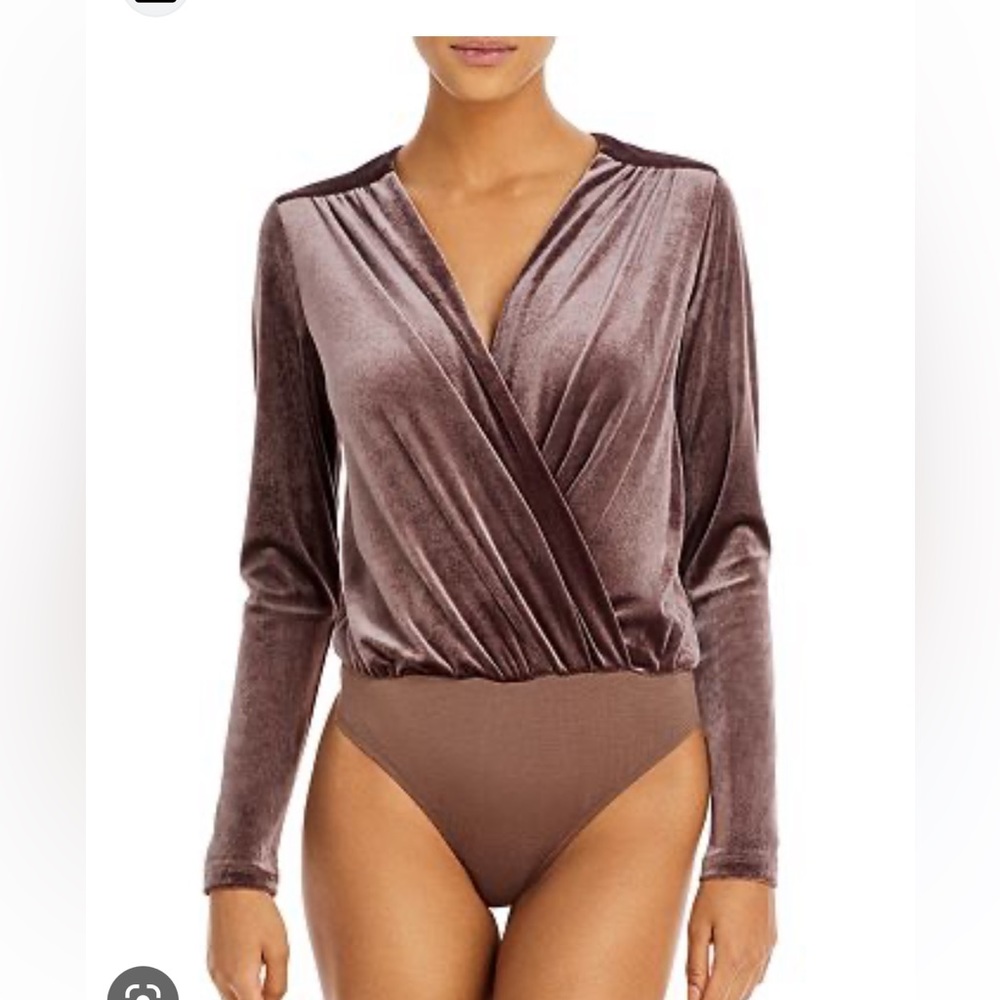 AQUA like new, Lilac velour bodysuit, Large. Sold out online.